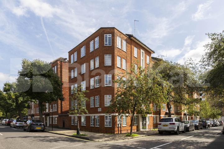Recently refurbished 2 double bedrooms with a modern kitchen and bathroom Shannon Place, St Johns Wood / Regents Park
